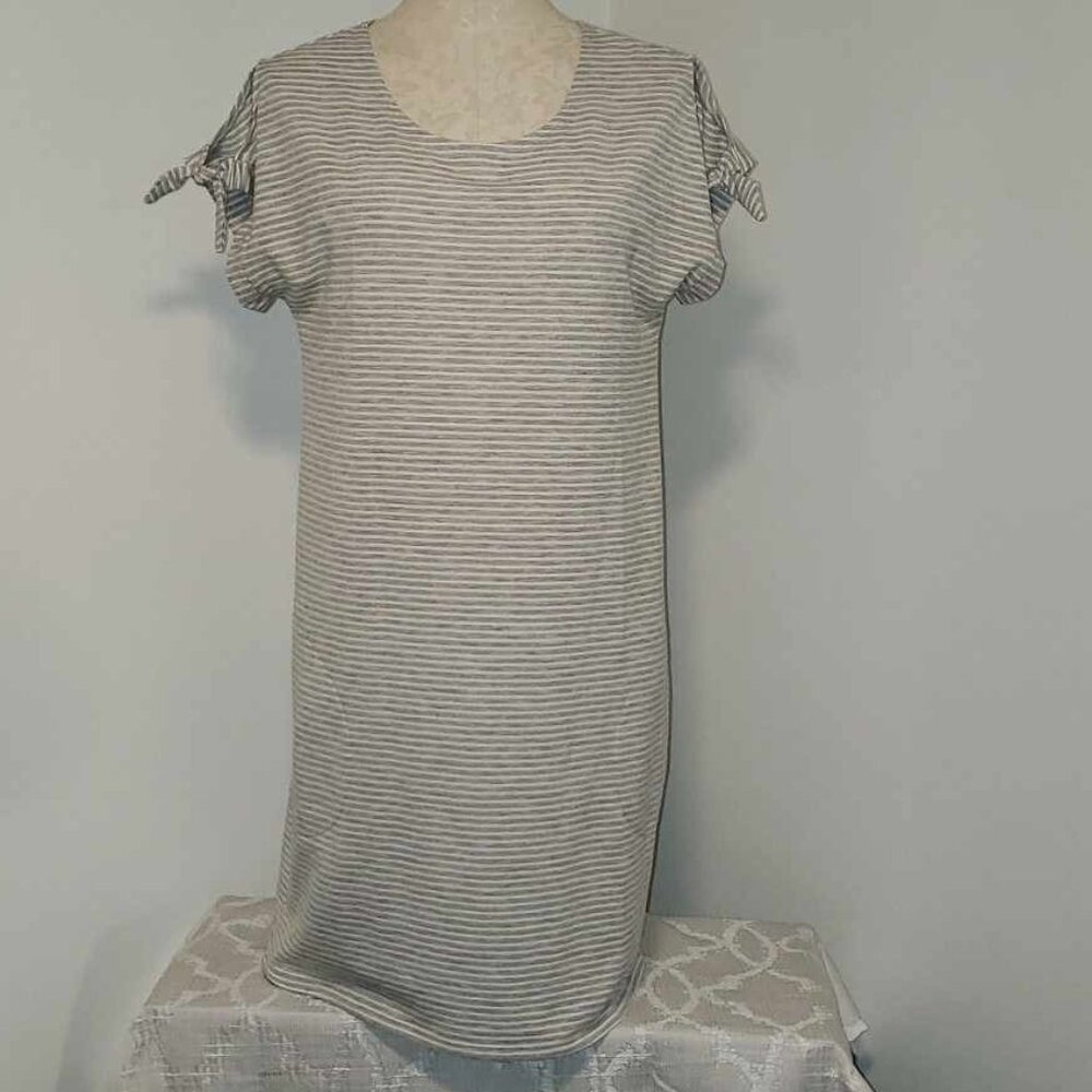 The Gap Cold Shoulder Beach Dress Size Medium